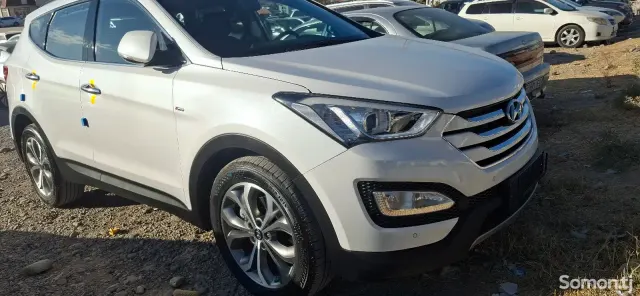 Hyundai Santa Fe 2015 · 2.4 AT