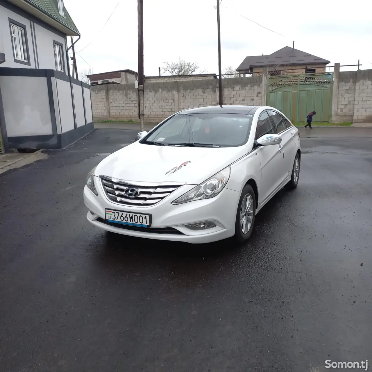 Hyundai Sonata 2010 · 2.0 AT