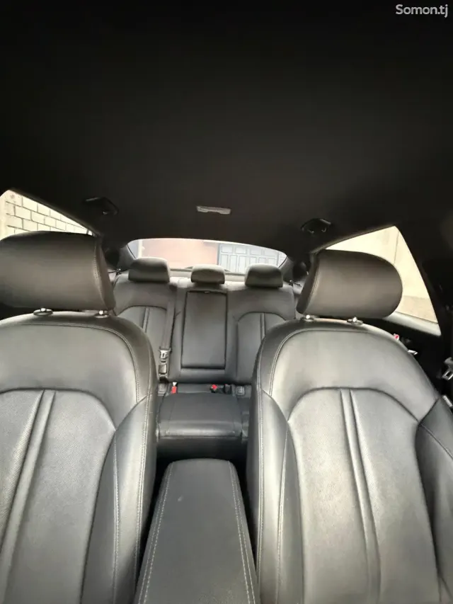 Kia K5 2016 · 2.0 AT