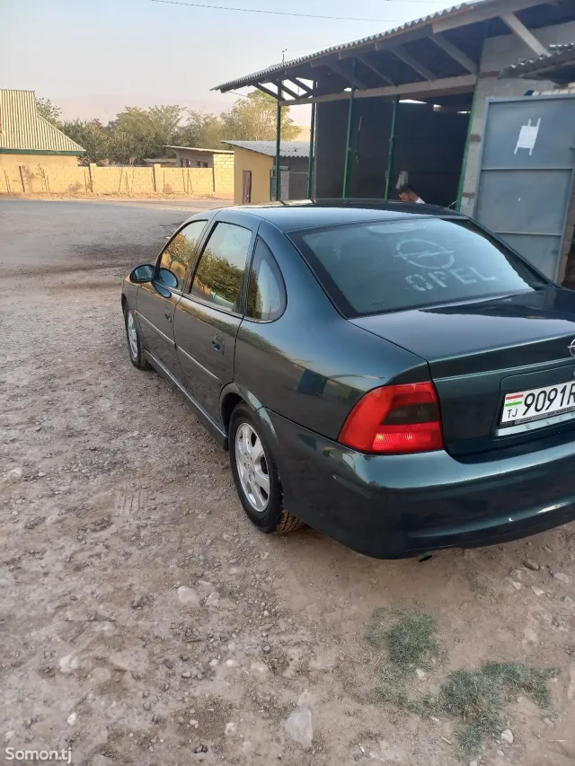 Opel Vectra B 2002 · 1.8 AT