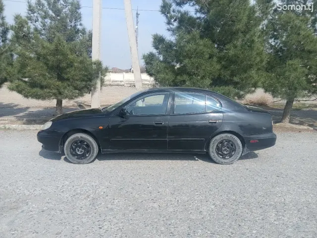 Daewoo Leganza 1997 · 1.8 MT
