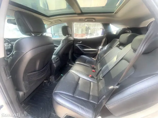 Hyundai Santa Fe 2015 · 2.0 AT