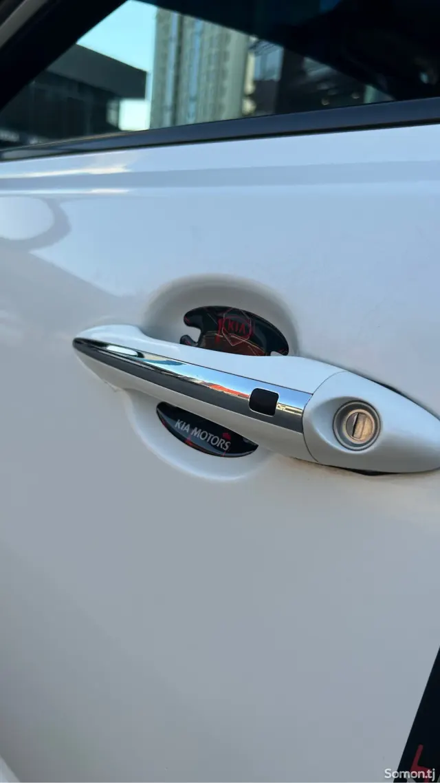 Kia K5 2012 · 2.4 AT