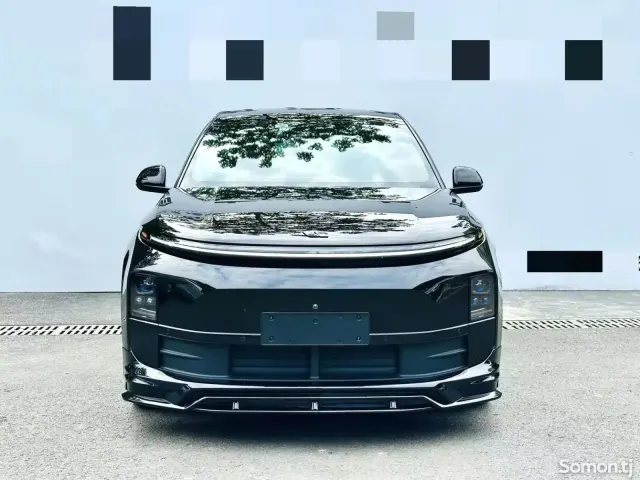 Li Auto (Lixiang) L6 2026 · AT
