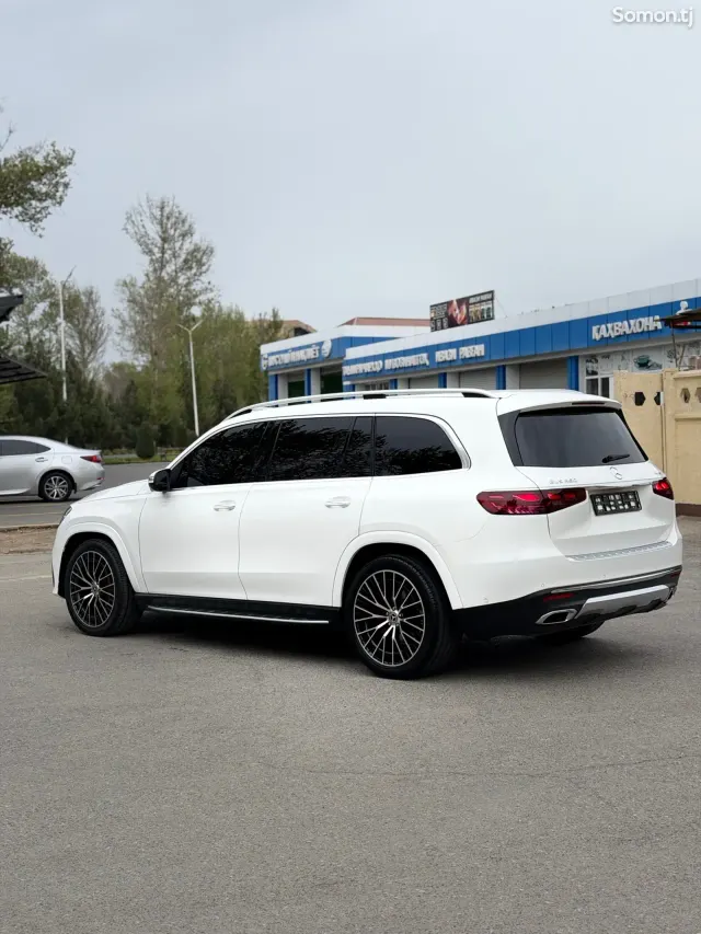 Mercedes-Benz GLS 2021 · 4.5 AT
