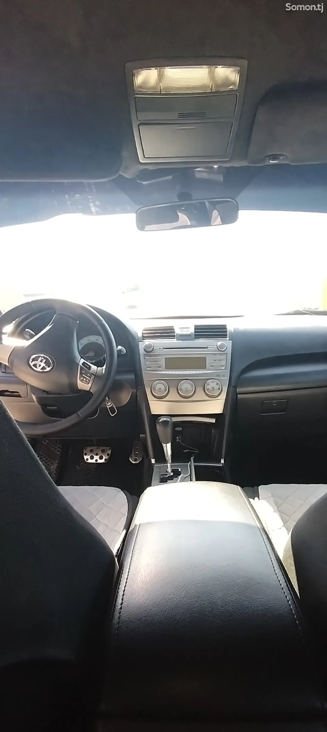 Toyota Camry 2011 · 2.5 AT
