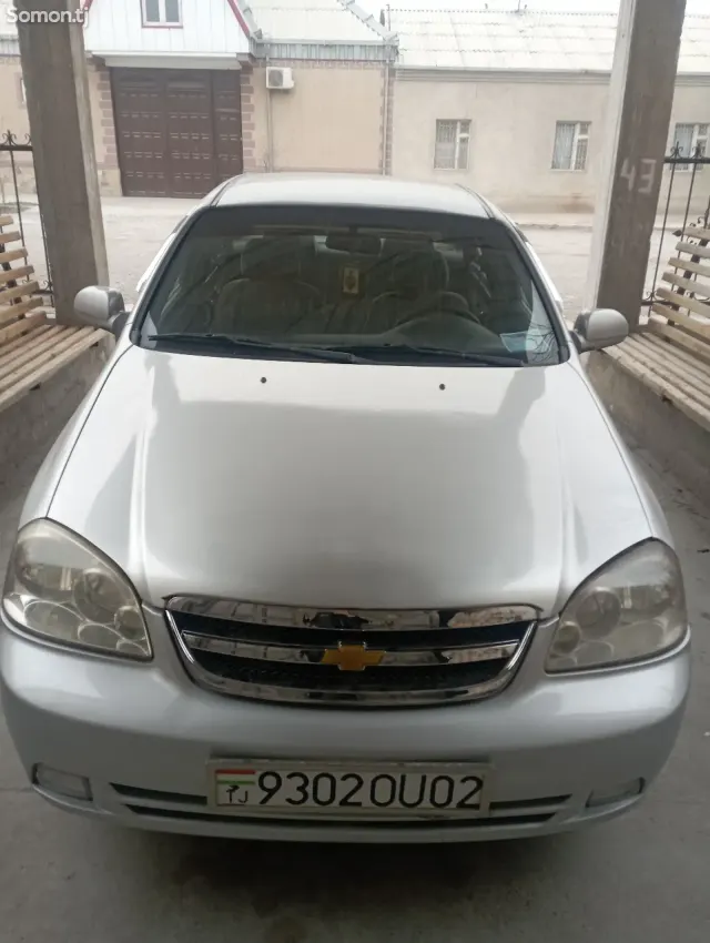 Chevrolet Lacetti 2006 · 1.6 MT