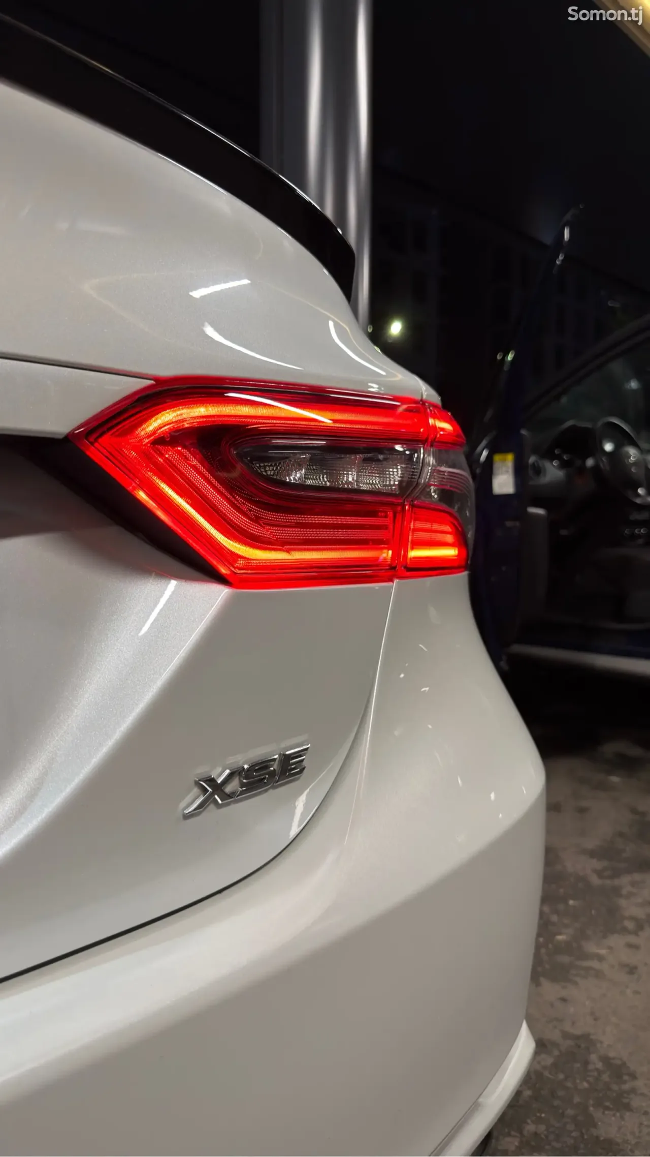 Toyota Camry 2022 · 2.5 AT