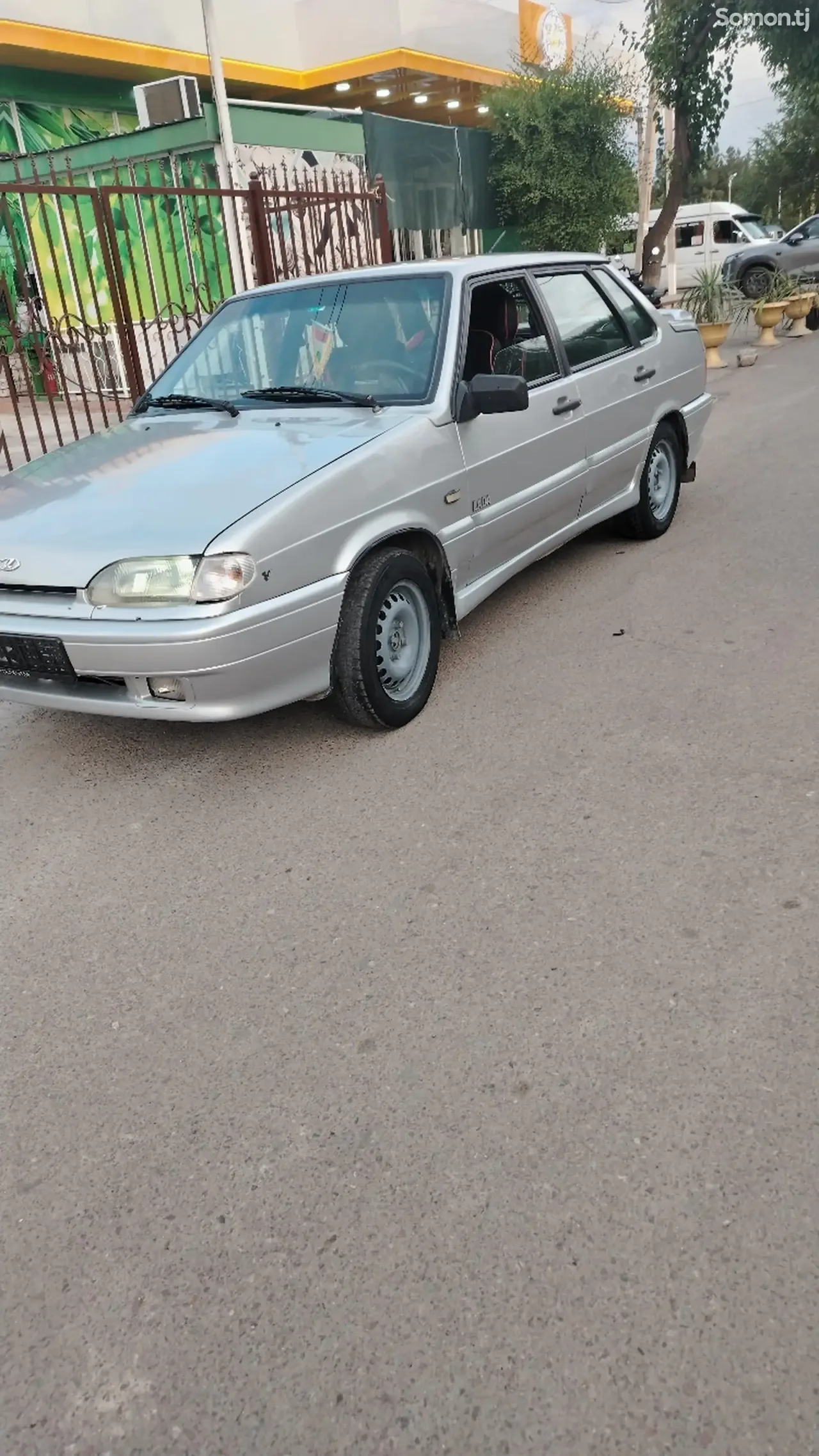 Lada (ВАЗ) 2115 2004 · MT