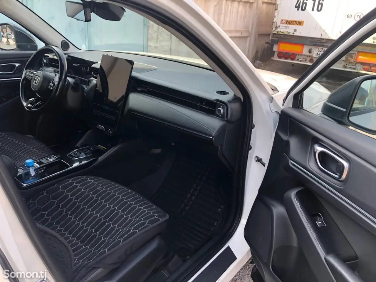 Honda eNP2 2023 · AT