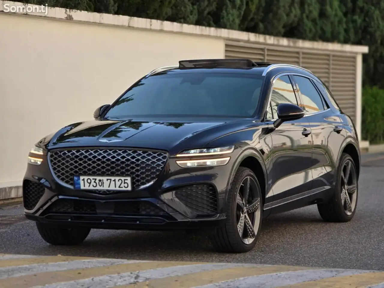 Hyundai Genesis 2021 · 2.5 AT