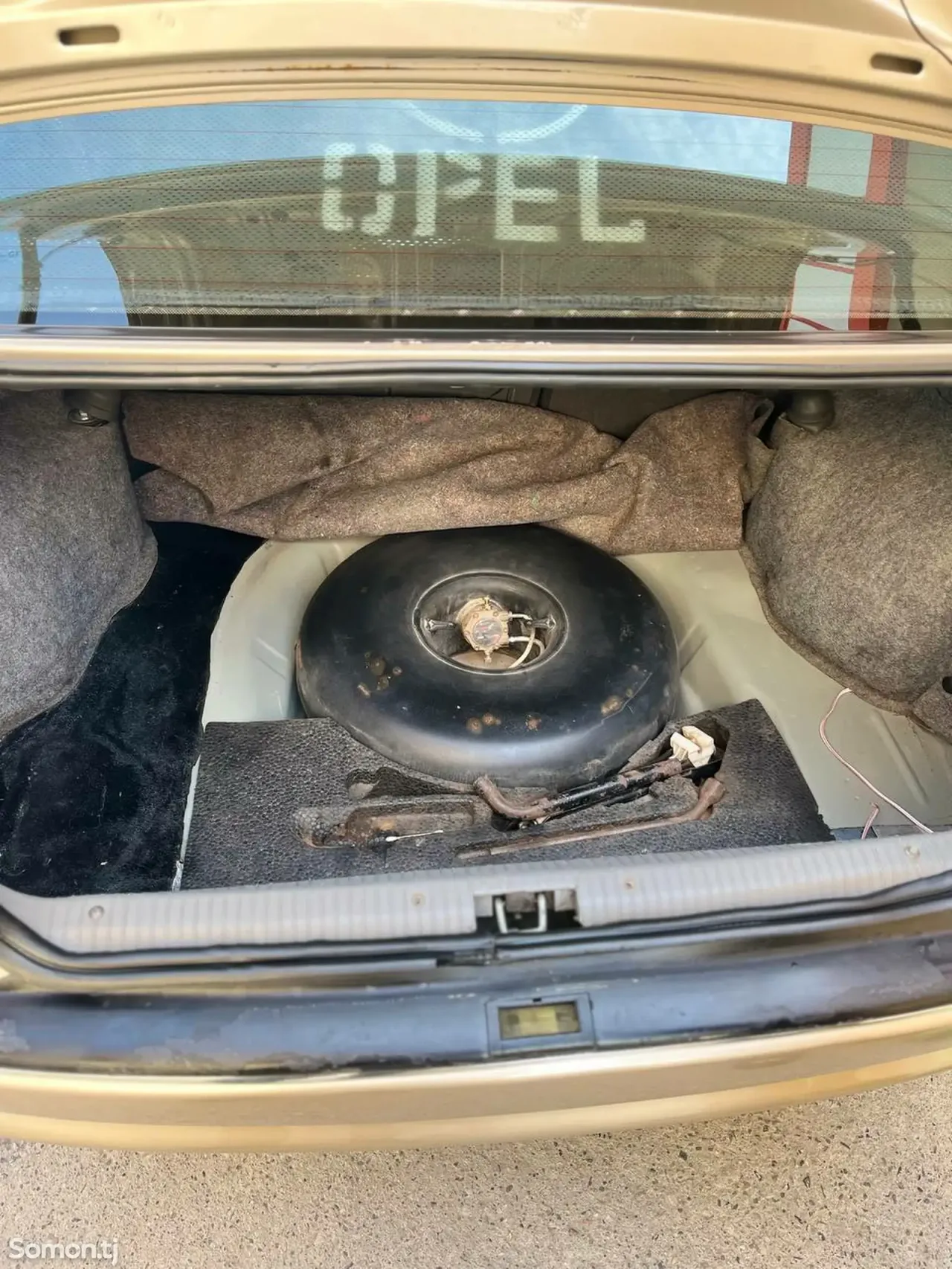 Opel Astra F 1997 · 1.6 MT