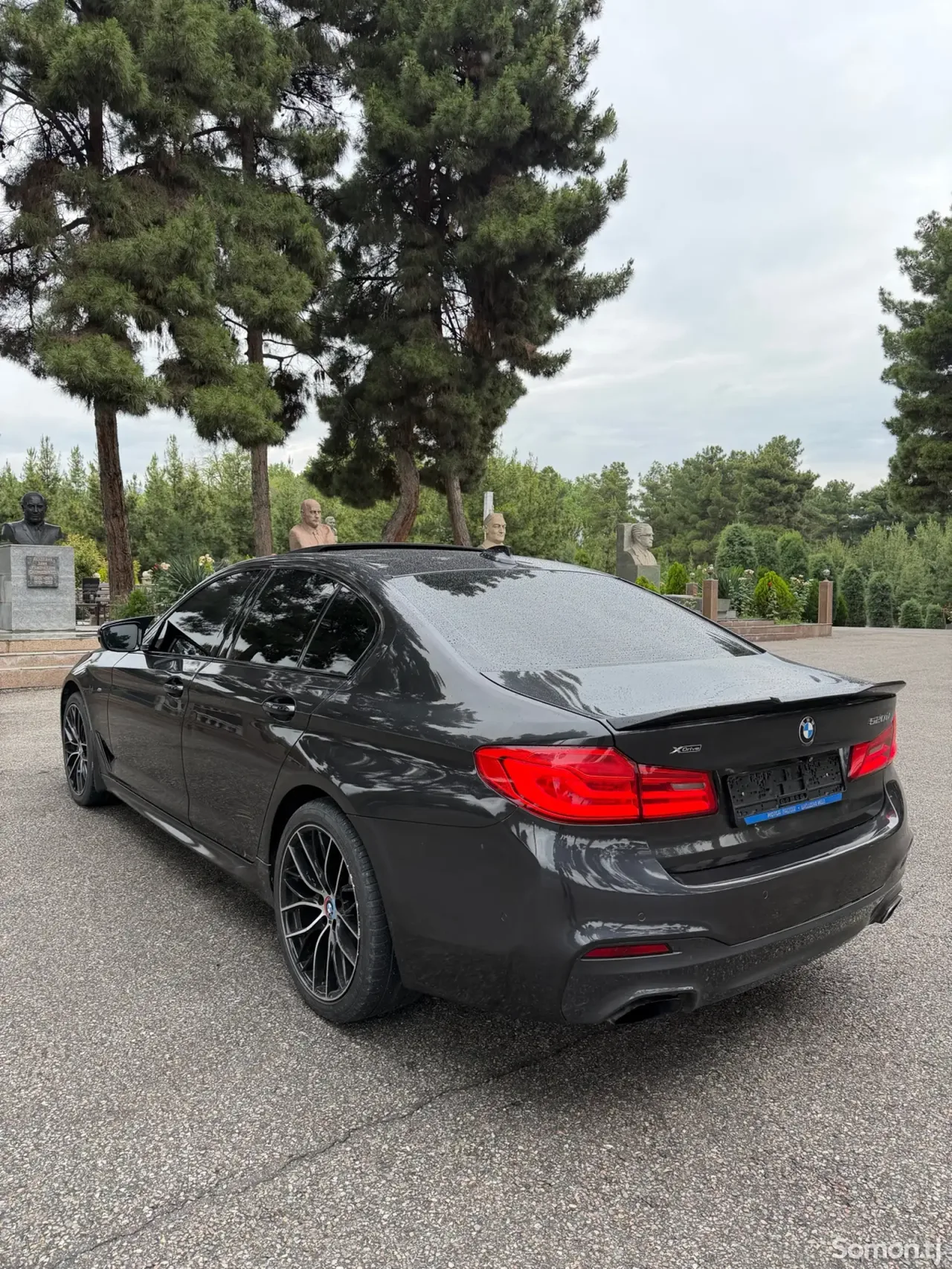 BMW 5 series 2017 · 2.0 AT