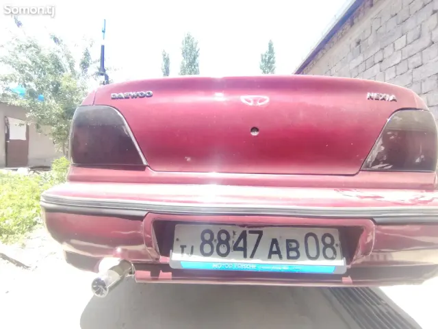 Daewoo Nexia 1996 · 1.6 MT