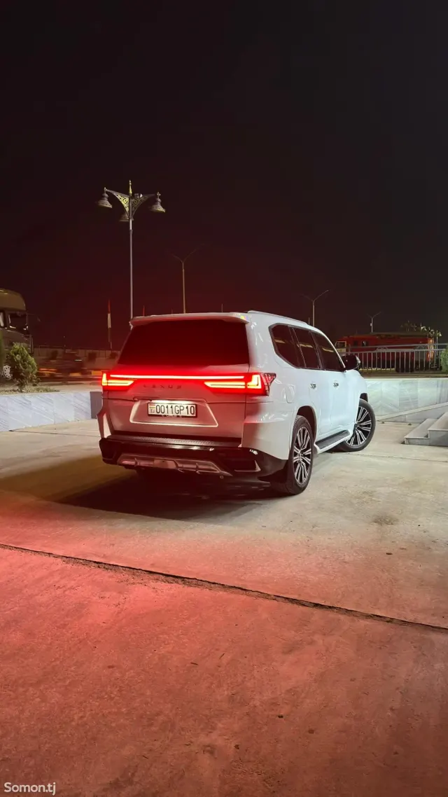 Lexus LS series 2009 · 5.7 AT