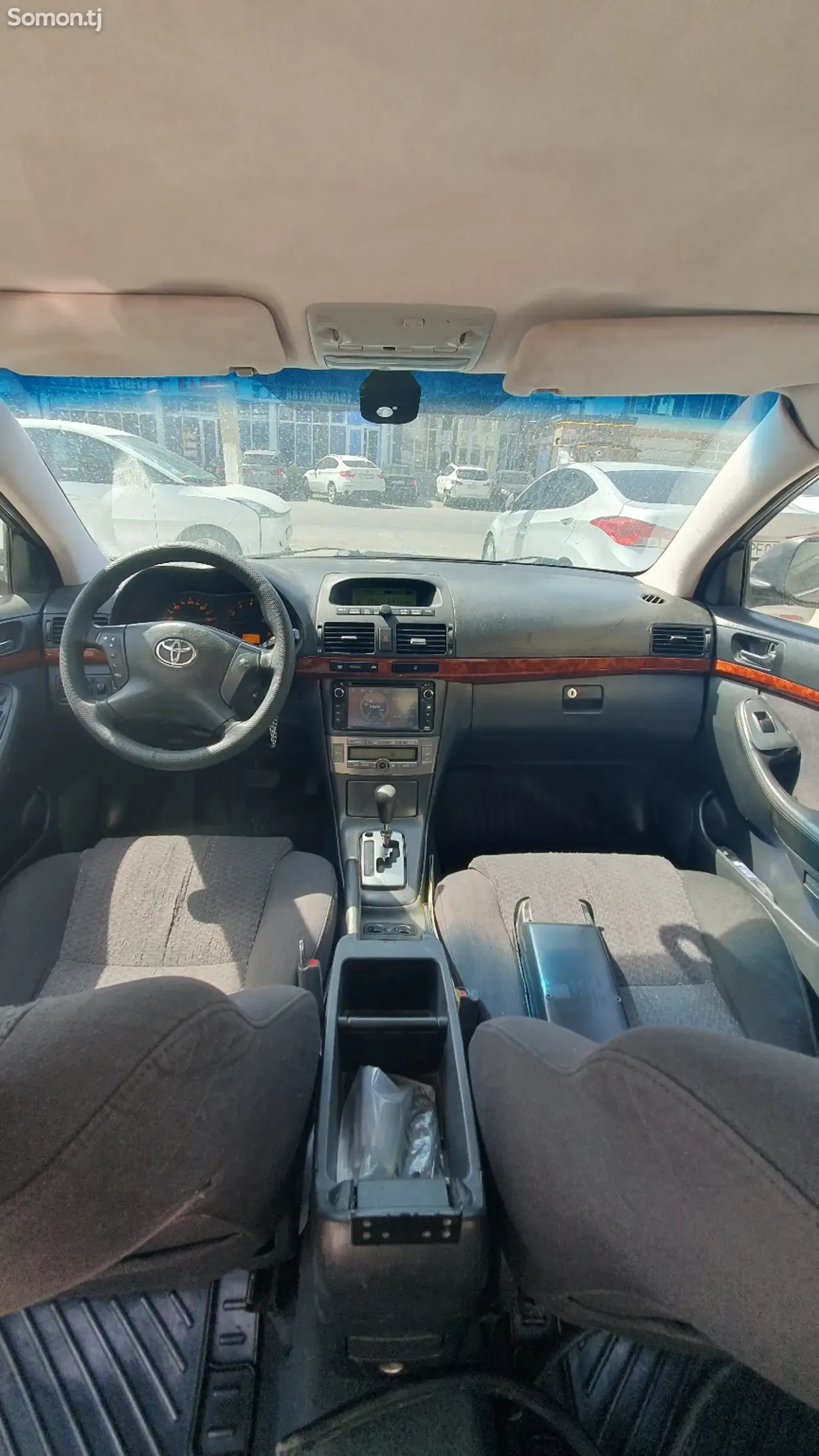 Toyota Avensis 2005 · 1.8 AT
