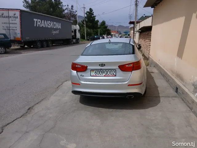 Kia K5 2014 · 2.0 AT