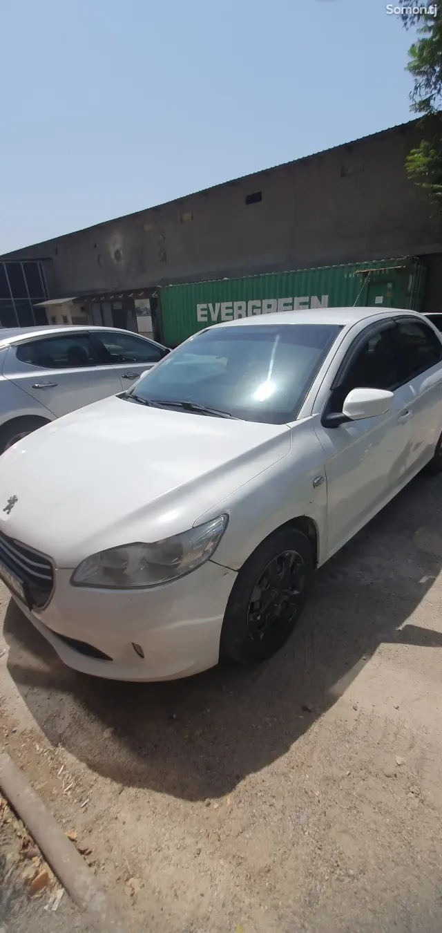 Peugeot 308 2018 · 1.6 MT