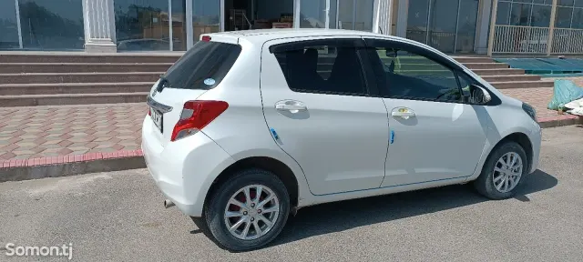 Toyota Vitz 2015 · 1.3 AT