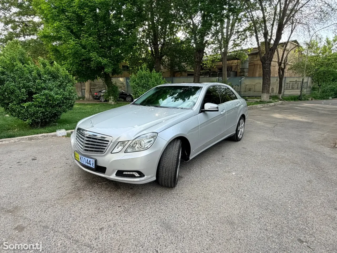Mercedes-Benz E class 2010 · 3.0 AT