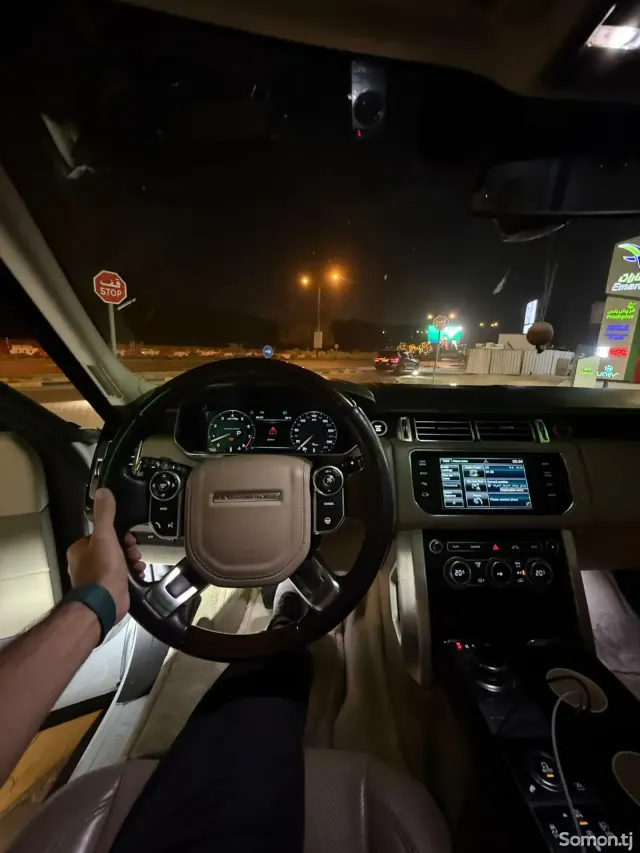 Land Rover Vogue 2014 · 5.0 AT