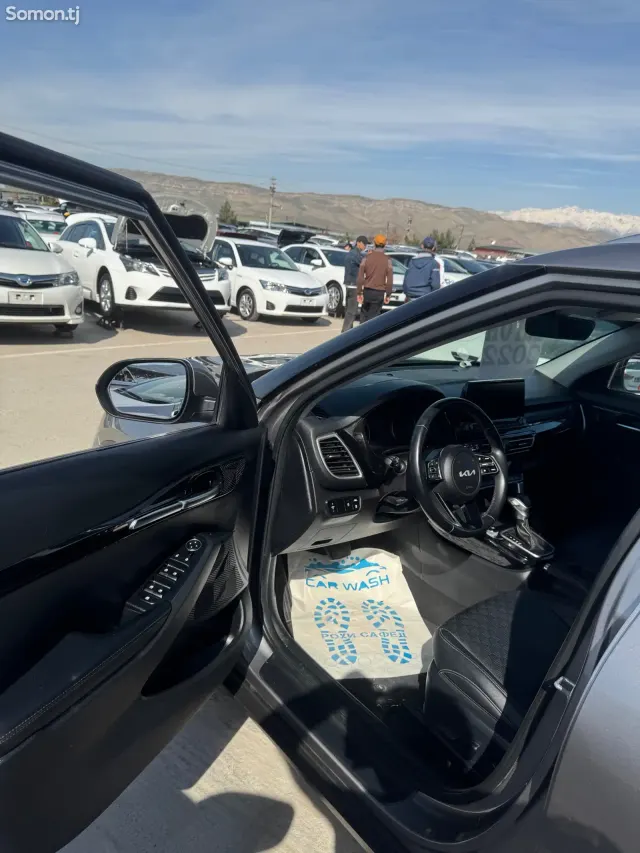 Kia Seltos 2022 · 1.6 AT