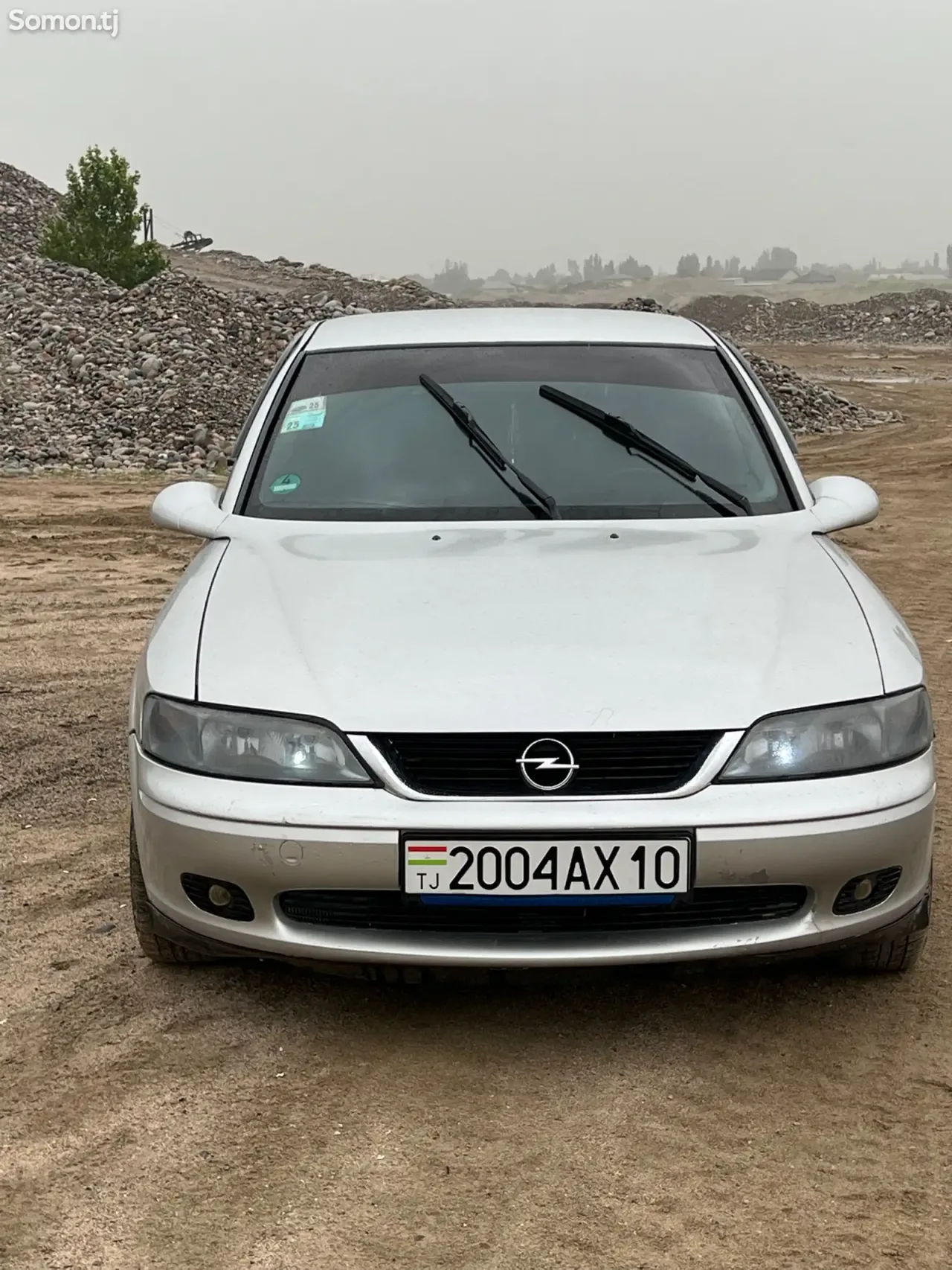 Opel Vectra B 2000 · 1.8 MT