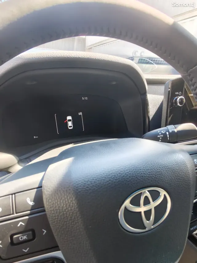 Toyota Camry 2026 · 2.5 AT