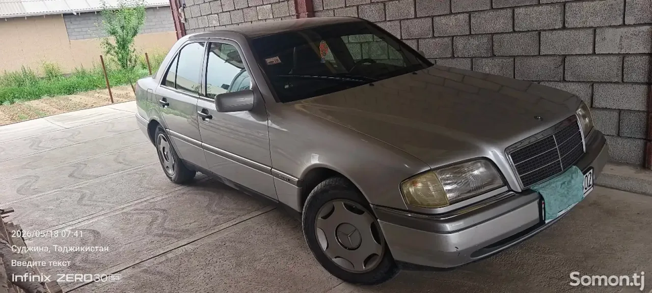 Mercedes-Benz C class 1995 · 1.8 MT