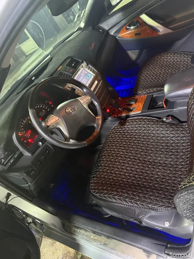 Toyota Camry 2008 · 2.4 AT