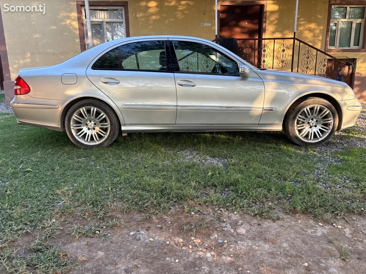 Mercedes-Benz E class 2006 · 2.8 AT