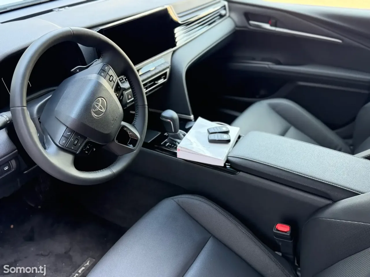 Toyota Camry 2026 · 2.5 AT