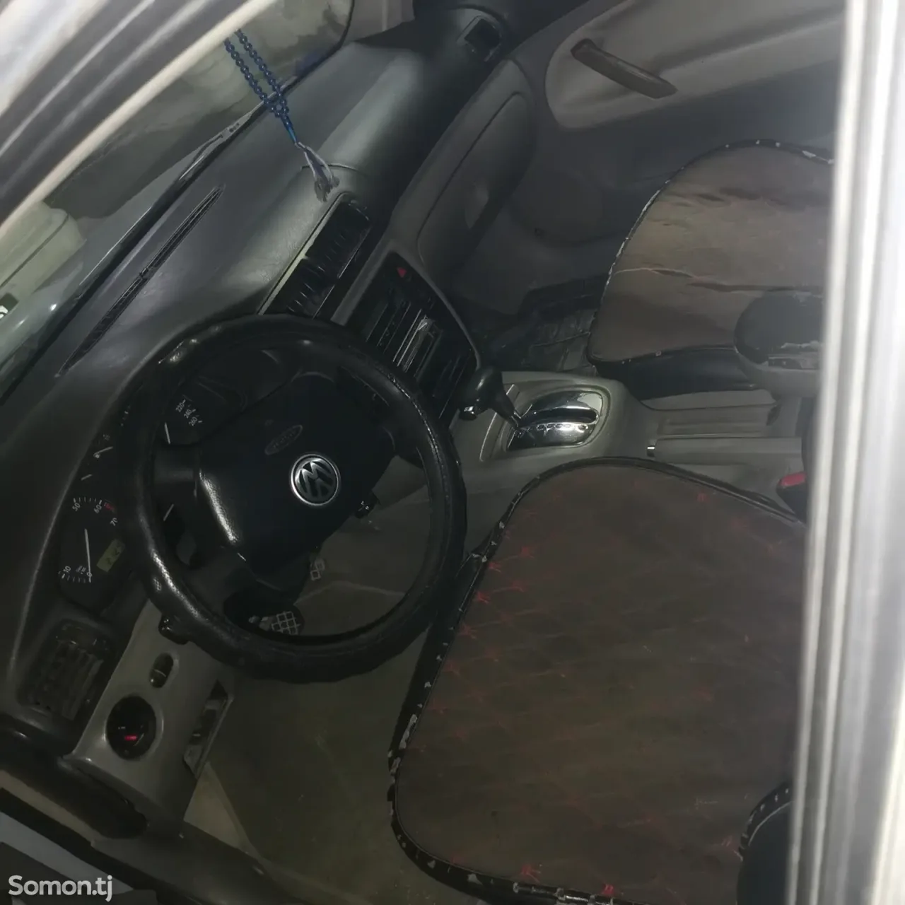 Volkswagen Passat 1997 · 1.8 AT