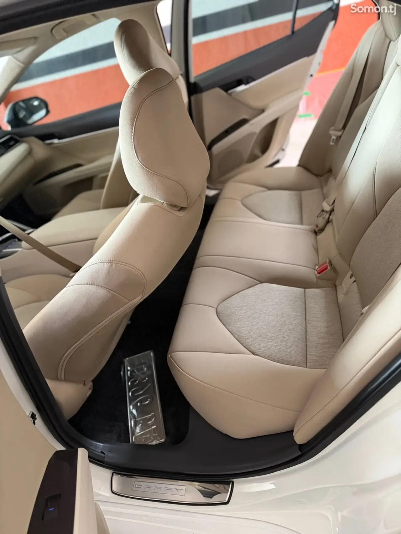 Toyota Camry 2024 · 2.5 AT
