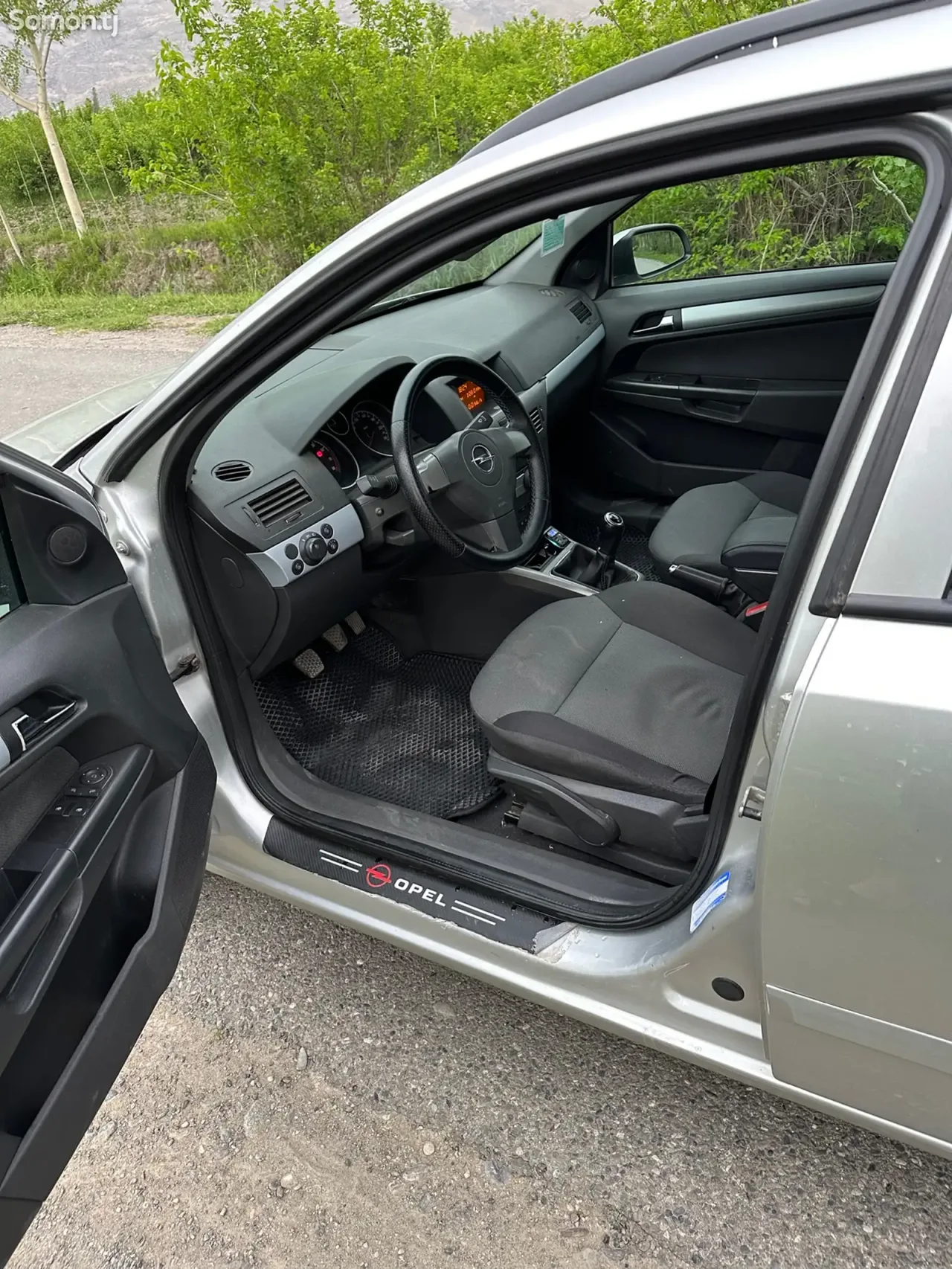 Opel Astra H 2006 · 1.8 MT