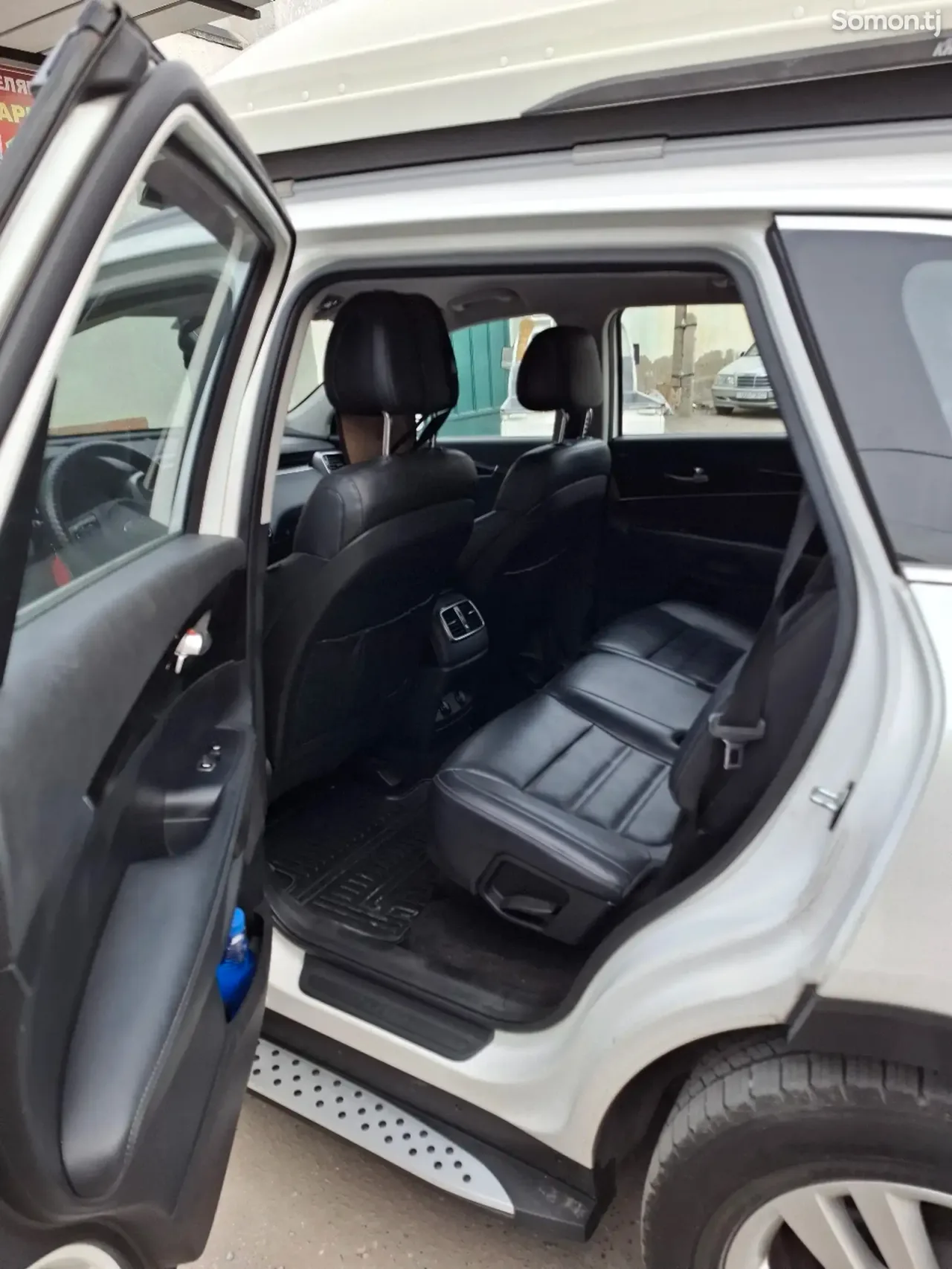 Kia Sorento 2016 · 2.0 AT