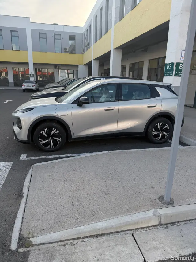 BYD E2 2026 · 1.9 AMT