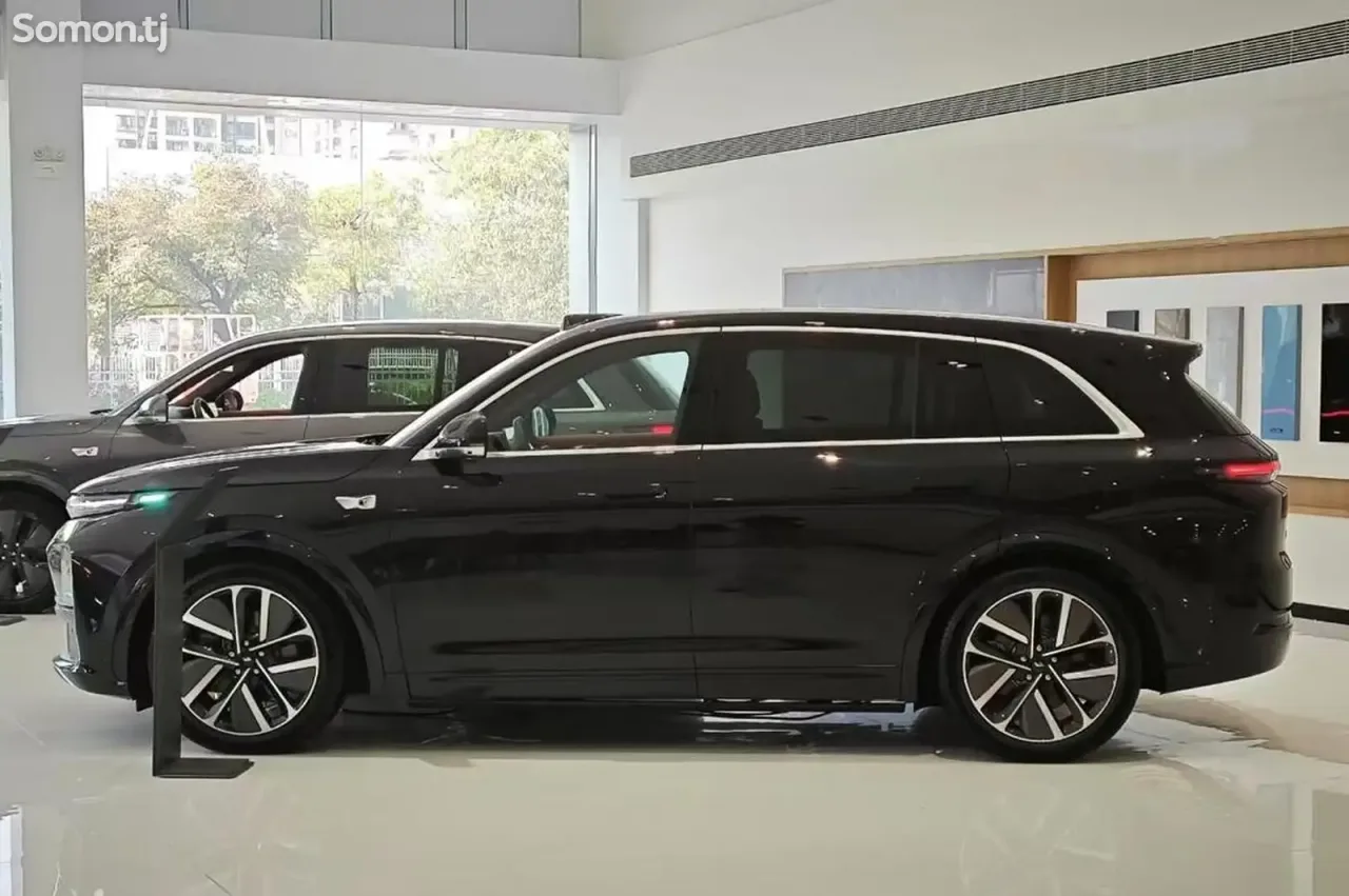 Li Auto (Lixiang) L7 2026 · AT