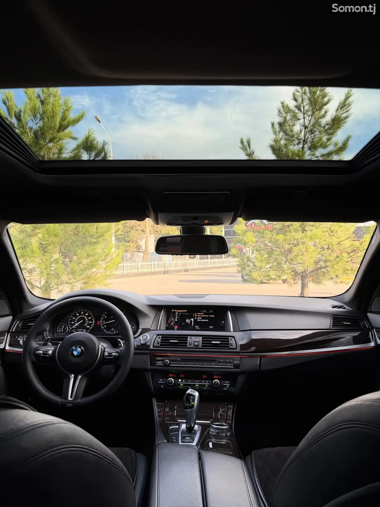 BMW 5 series 2015 · 3.0 AT