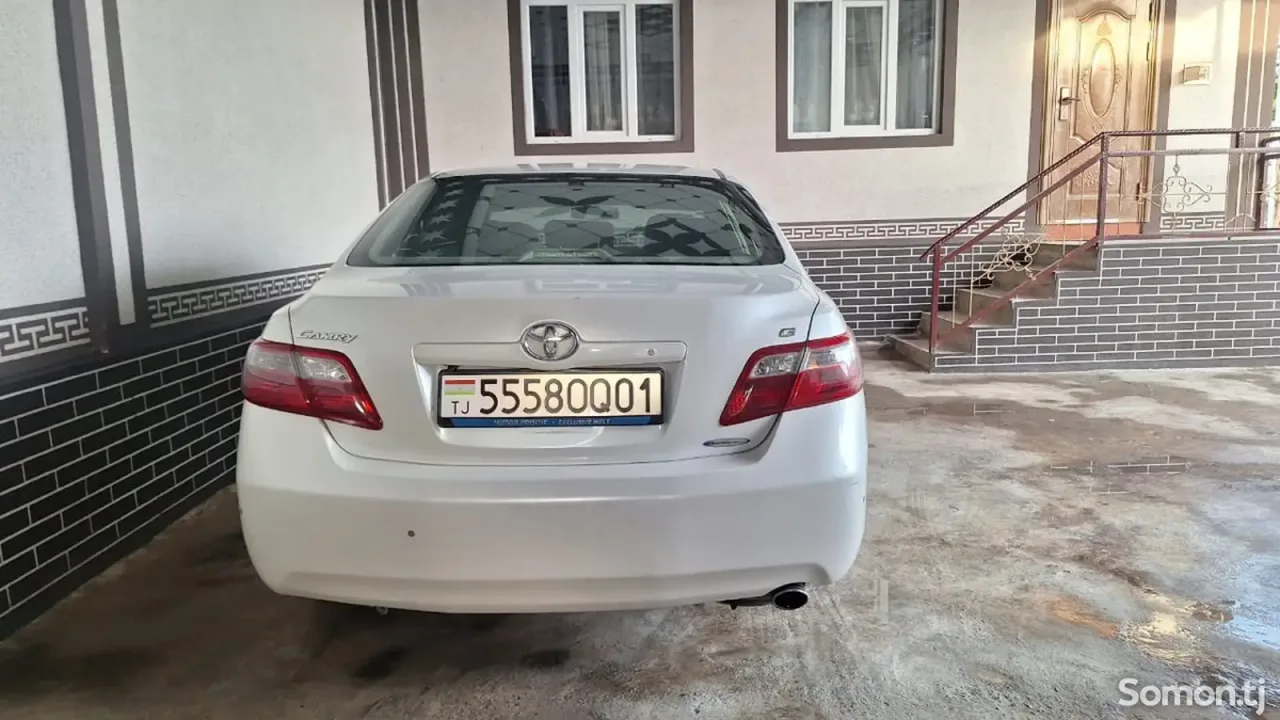 Toyota Camry 2009 · 2.4 AT