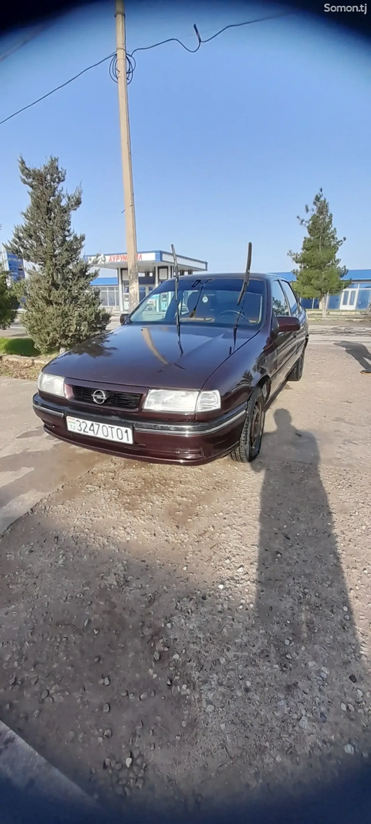Opel Vectra A 1993 · 1.6 MT