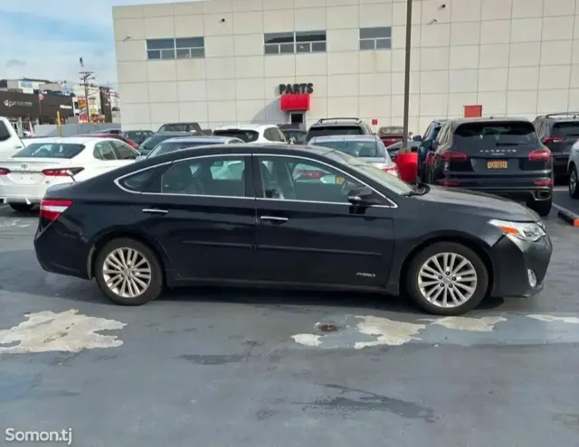 Toyota Avalon 2015 · 2.5 AT