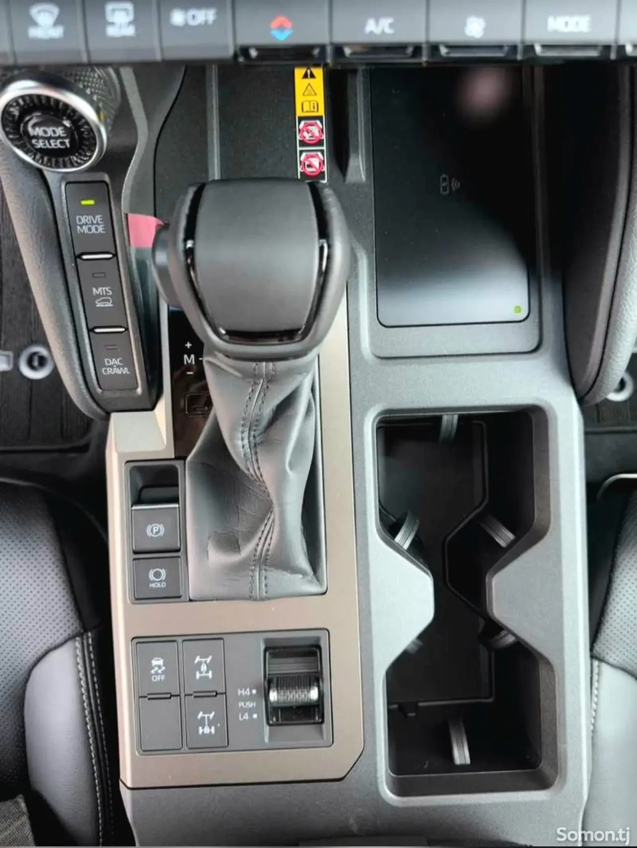 Toyota Land Cruiser Prado 2026 · 2.4 AT