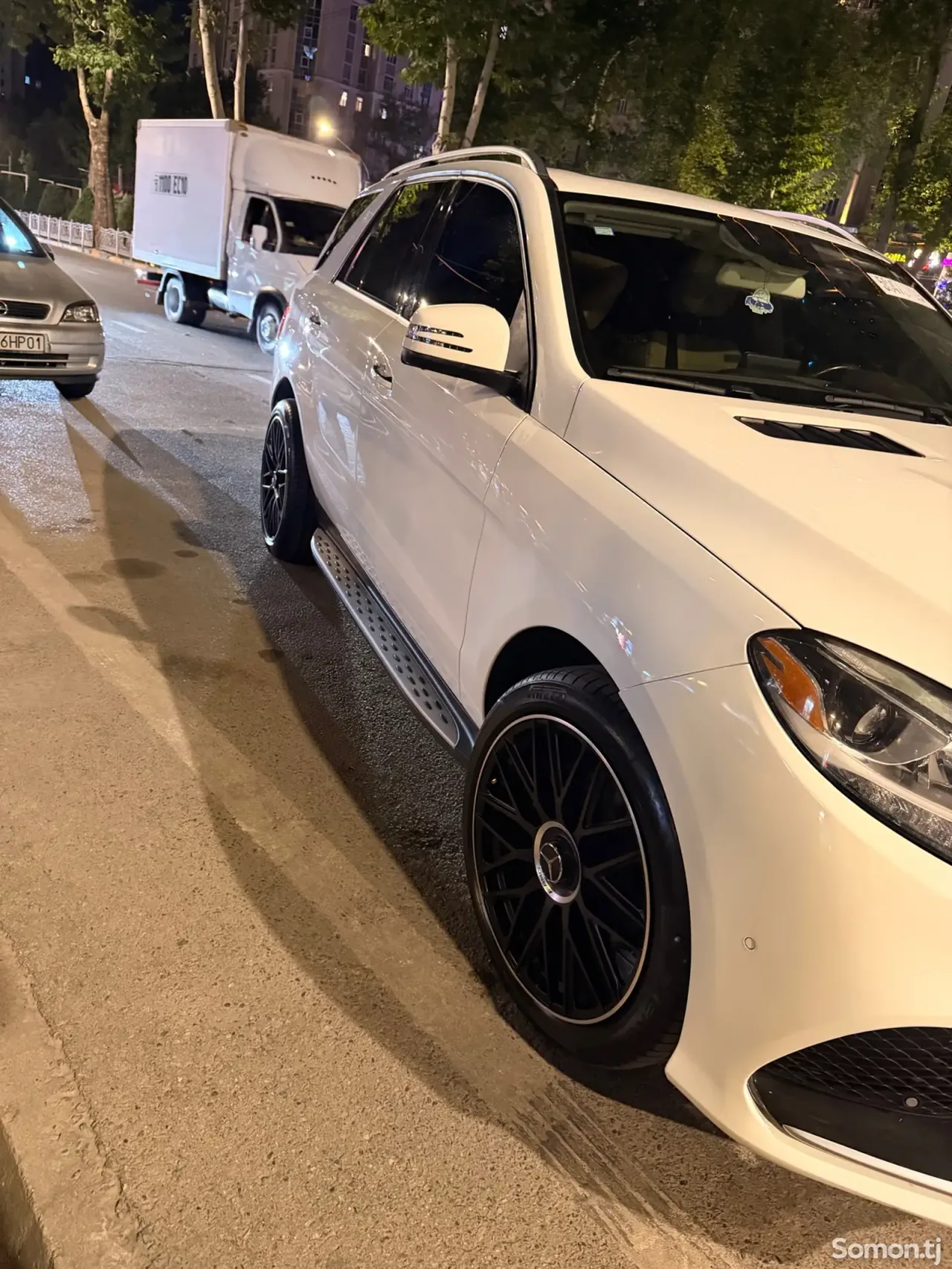 Mercedes-Benz GLE class 2017 · 3.5 AT
