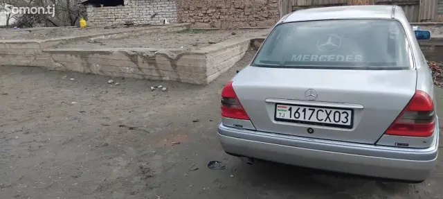 Mercedes-Benz C class 1996 · 1.8 AT