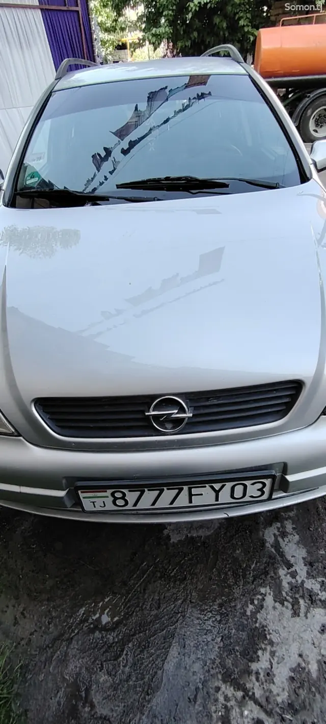 Opel Astra G 2000 · 1.6 MT