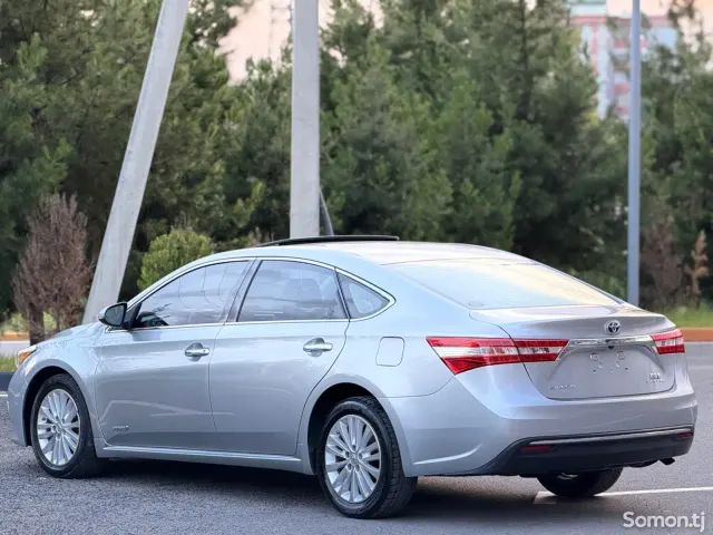 Toyota Avalon 2015 · 2.5 AT