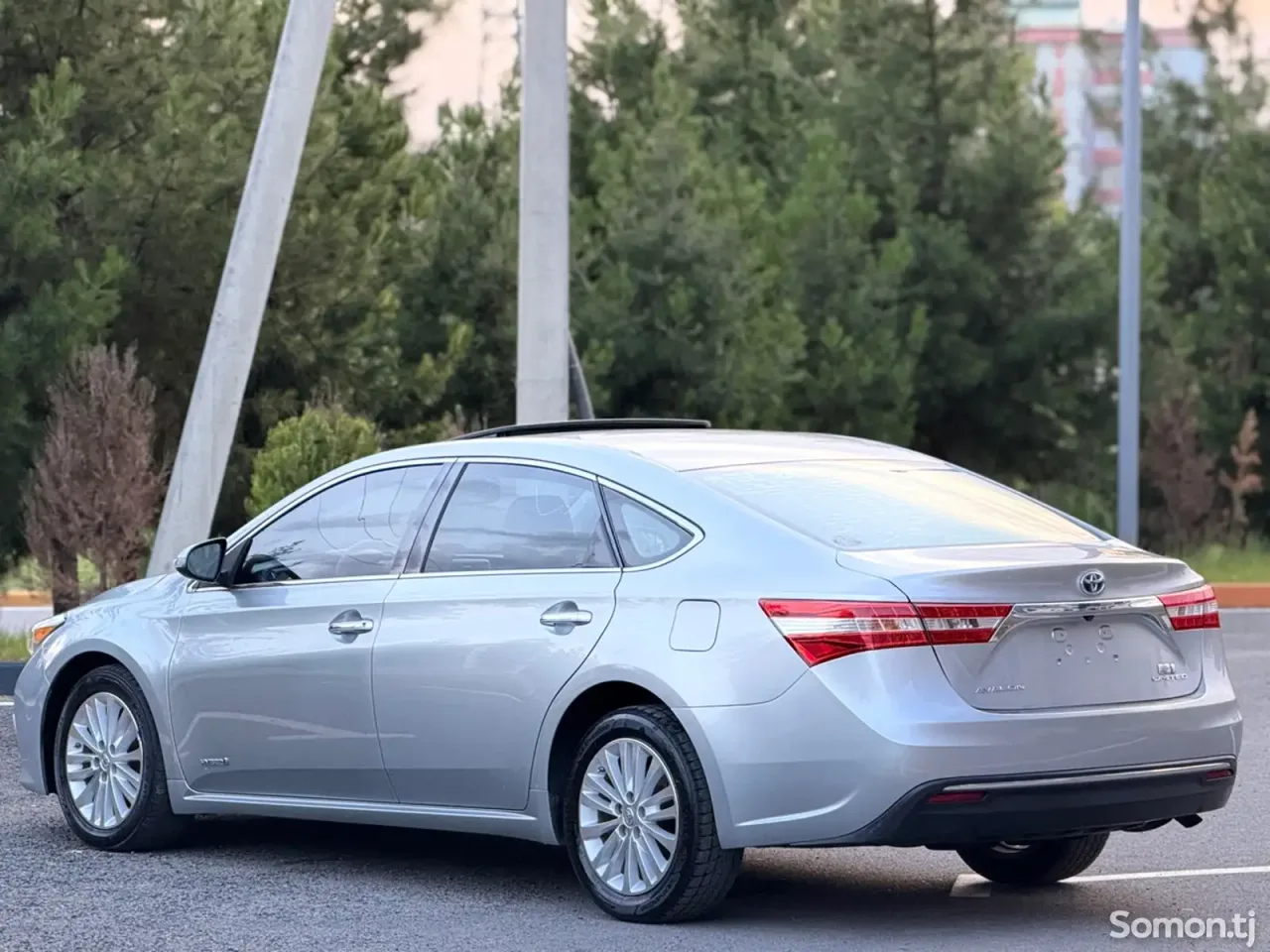 Toyota Avalon 2015 · 2.5 AT