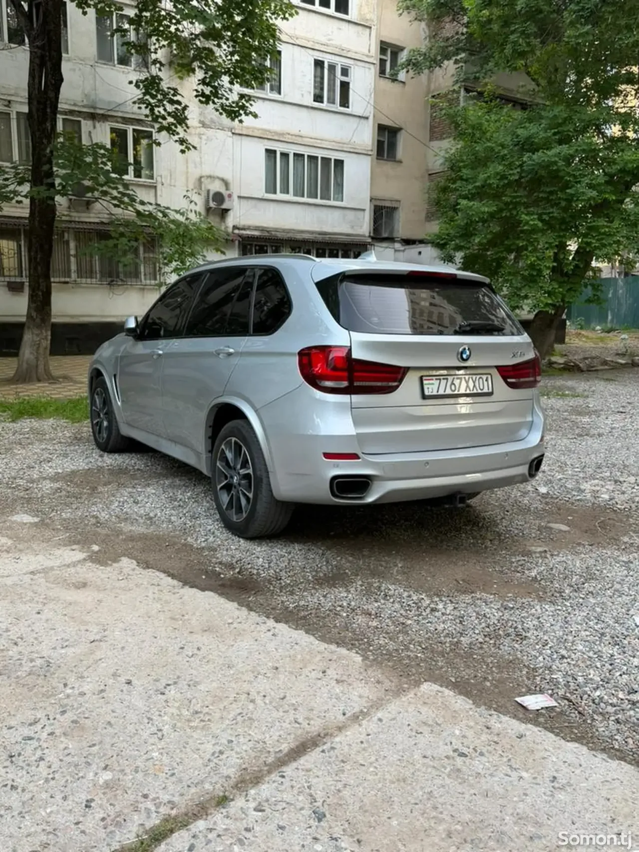 BMW 5 series 2014 · 3.5 AT