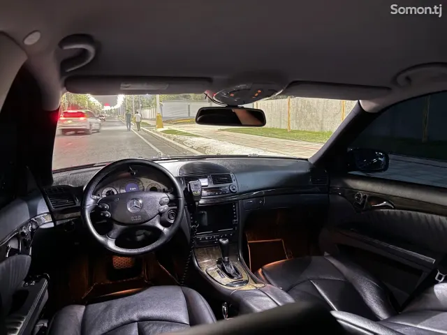 Mercedes-Benz E class 2008 · 3.0 AT